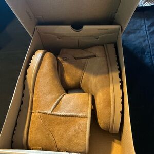 UGG Women’s  Classic Brown Boots